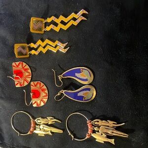 Lot Of 4 pair Laurel Burch Earrings-Serpant, OSAI, and two other styles